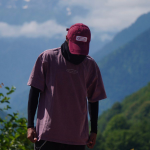 SNAPBACK CAP