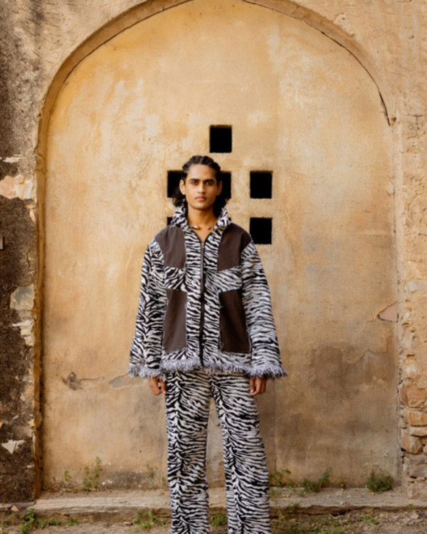 STRIPED EQUINE HANDWOVEN - JACKET