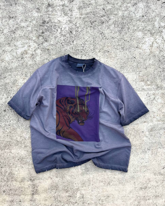 VINTAGE TEE