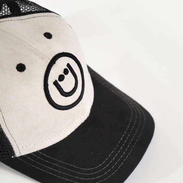 SIGNATURE TRUCKER - Image 3