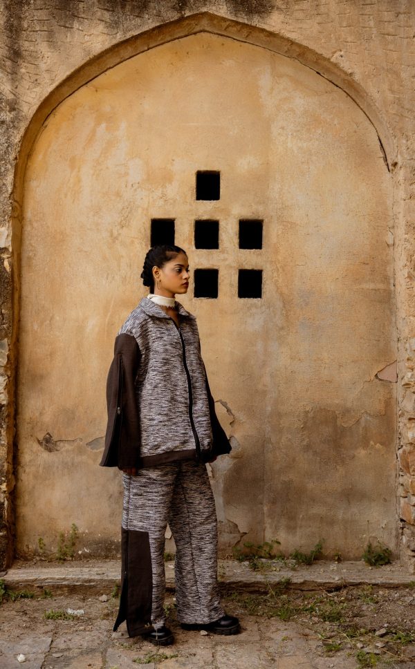 STARK CONTRAST HANDWOVEN - JACKET - Image 9
