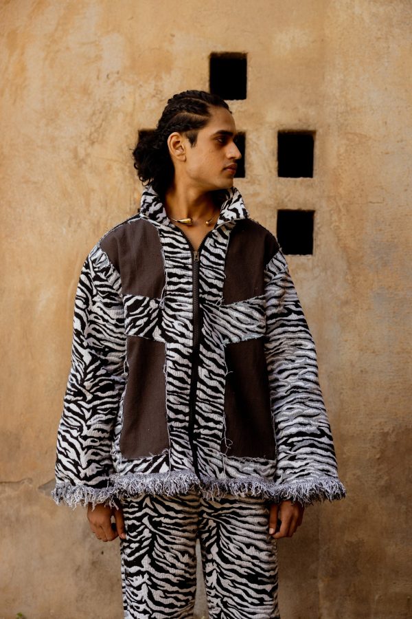 STRIPED EQUINE HANDWOVEN - JACKET - Image 8